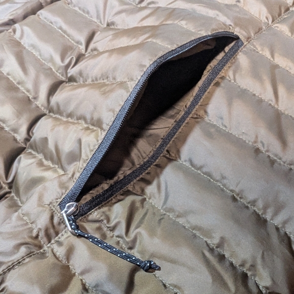 Conquer the Cold: Eddie Bauer Men's L EB650 Down Jacket - Picture 5 of 15